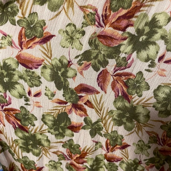 Stunning Romper - Picture 5 of 5